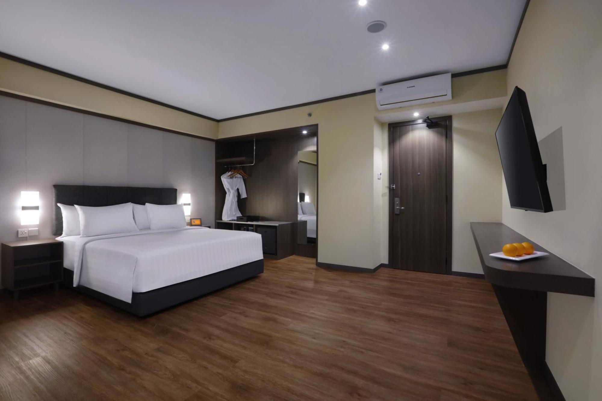 Hotel Harper Premier Nagoya Batam Esterno foto