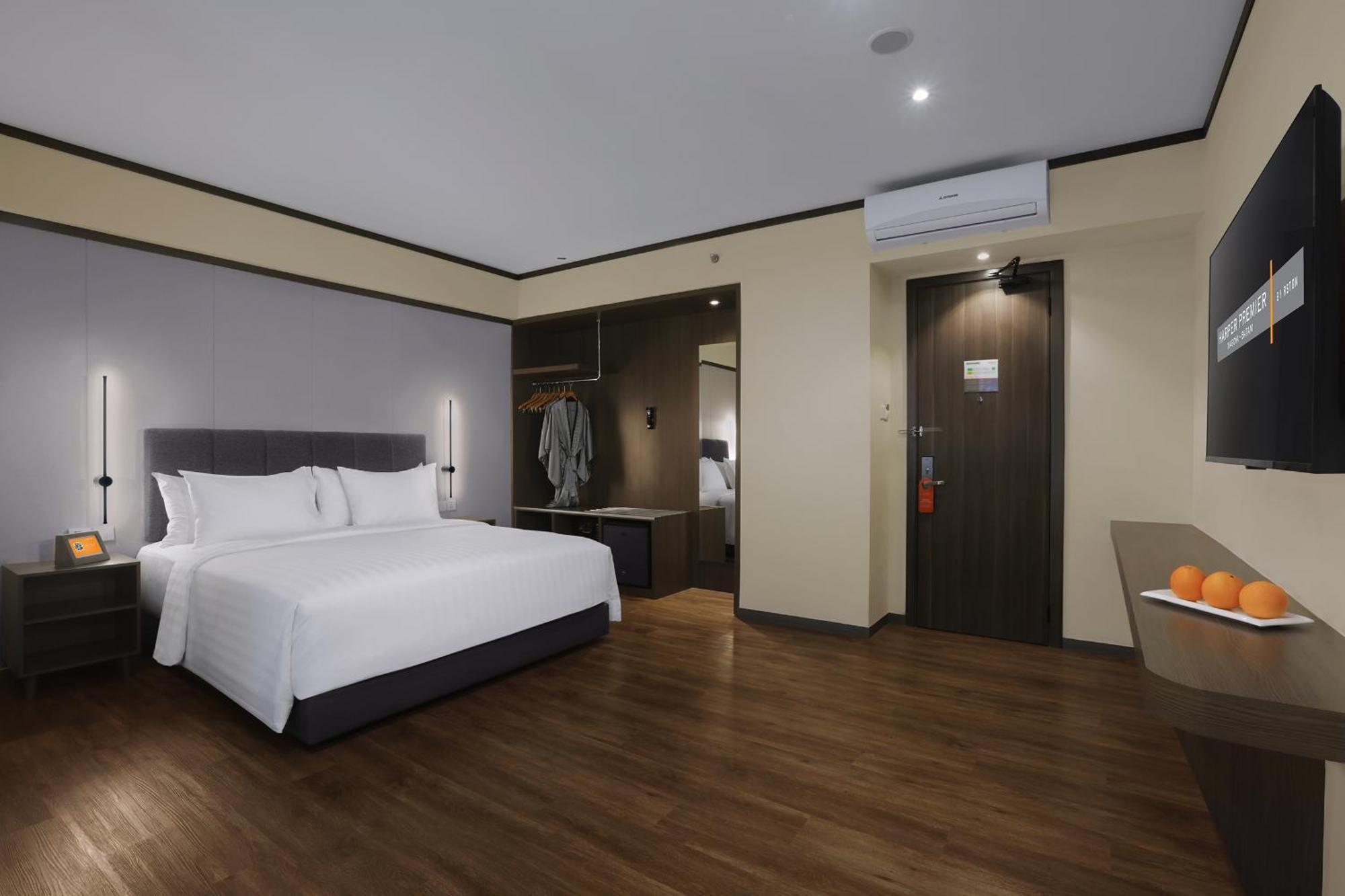 Hotel Harper Premier Nagoya Batam Esterno foto